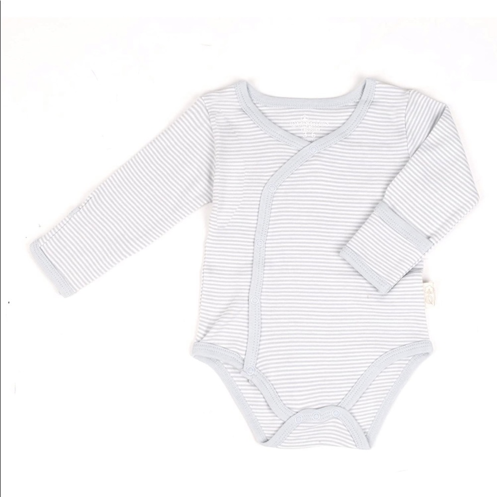NWT Organics by Tadpoles kimono bodysuit 0-6m